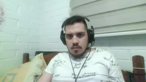 Snapshot of hungweeb chatting on October 2025 02:02:05 AM Rod online show from October 2025 02:02:05 AM