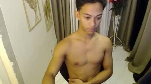 hunk_edward online show from April 2026 12:19:02 AM