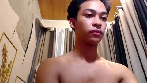 hunk_edward online show from May 2026 07:00:01 PM