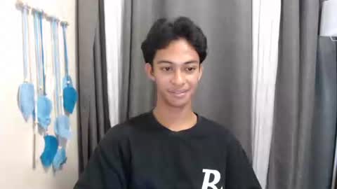 hunk_edward online show from May 2026 07:11:02 PM