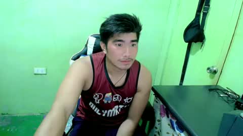 Snapshot of hunkfireman chatting on June 2026 01:48:01 AM ADAM online show from June 2026 01:48:01 AM