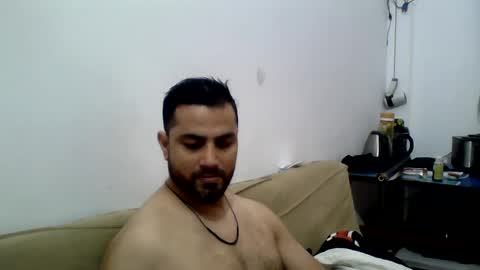 hunkster102 online show from March 2025 04:15:02 AM