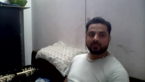 hunkster102 online show from June 2026 08:12:02 AM