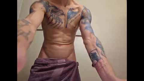 Wh8teboi online show from January 2026 04:01:01 PM