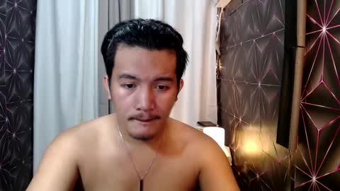 hunkylloyd online show from January 2025 12:33:01 AM