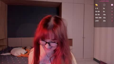 Snapshot of hunnyhan chatting on December 2025 01:06:01 PM Hanna online show from December 2025 01:06:01 PM