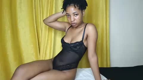 Snapshot of hunsweetpie chatting on November 2025 01:49:01 AM hunsweetpie online show from November 2025 01:49:01 AM