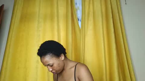 Snapshot of hunsweetpie chatting on December 2025 01:49:01 PM hunsweetpie online show from December 2025 01:49:01 PM