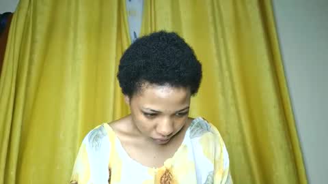 Snapshot of hunsweetpie chatting on December 2025 03:46:01 AM hunsweetpie online show from December 2025 03:46:01 AM