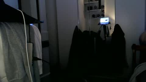 Hunter online show from June 2026 11:39:01 PM