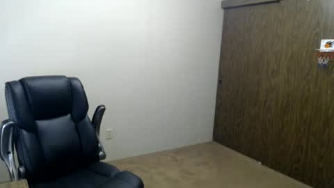 TypsyT7 online show from July 2026 08:05:01 PM