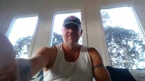 hunybager online show from December 2025 02:11:01 PM