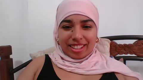 Snapshot of hurrem_had chatting on October 2025 12:33:01 PM H U R R E M online show from October 2025 12:33:01 PM
