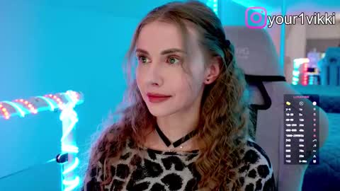 Vika online show from November 2025 07:57:02 PM