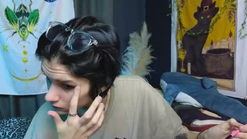 Snapshot of hyeon_jin chatting on January 2025 09:02:01 PM Hyeon Jin online show from January 2025 09:02:01 PM