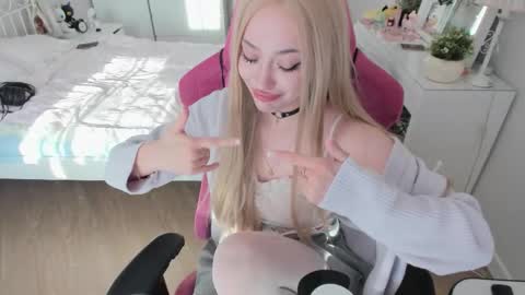 Snapshot of hyorinmaruu chatting on October 2025 09:43:02 AM maru online show from October 2025 09:43:02 AM