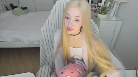 Snapshot of hyorinmaruu chatting on November 2025 10:49:01 AM maru online show from November 2025 10:49:01 AM