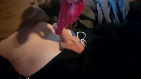 Snapshot of hypn0tiz3d chatting on March 2026 02:17:01 PM TeamCheamCreems online show from March 2026 02:17:01 PM