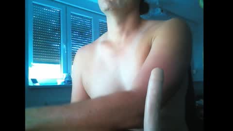 Snapshot of hypnoslutger chatting on March 2026 01:22:01 PM hypnoslut online show from March 2026 01:22:01 PM