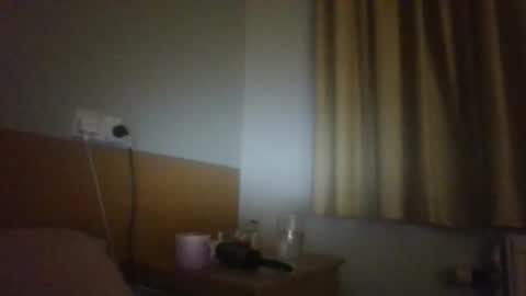 hypnoticlily online show from April 2026 11:27:02 PM