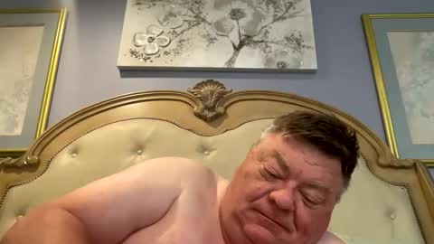 Snapshot of hypnotizing4u chatting on March 2026 12:39:02 PM hypnotizing4u online show from March 2026 12:39:02 PM