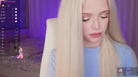 Snapshot of i__am_joss chatting on November 2025 10:55:02 PM Joselle online show from November 2025 10:55:02 PM