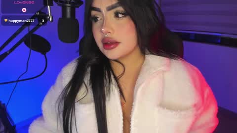 Snapshot of i_am_ari chatting on February 2025 12:48:02 AM Ari online show from February 2025 12:48:02 AM