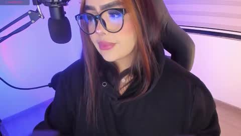 Ari online show from February 2026 01:48:02 AM