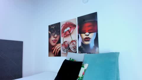 The Dolls online show from November 2025 07:29:02 PM