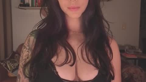 Snapshot of i_cant_believe_its_you chatting on January 2026 03:33:01 AM Lana Banana online show from January 2026 03:33:01 AM