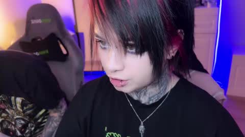 Asya  online show from December 2024 06:16:01 PM