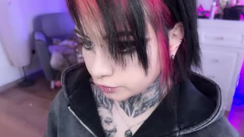 Asya  online show from January 2025 11:03:02 AM