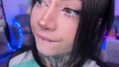 Asya  online show from September 2025 09:35:02 AM