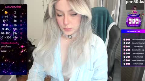 Snapshot of i_esus chatting on December 2024 11:07:02 AM Olivia Alafolix- Fr--je parle fr -en online show from December 2024 11:07:02 AM