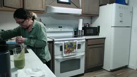 Snapshot of i_fetishize_u chatting on February 2025 04:04:01 PM ShortStuff online show from February 2025 04:04:01 PM