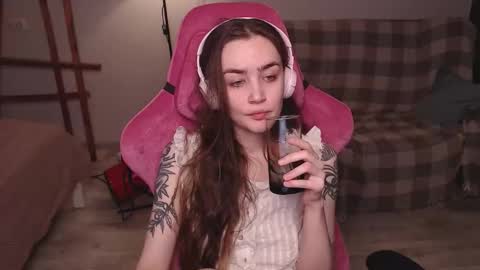 elisabeth online show from October 2025 09:40:02 AM