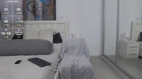 Phillip online show from April 2026 01:36:01 PM