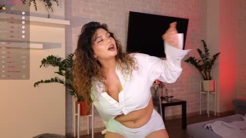 Snapshot of i_n_d_i_c_a chatting on January 2025 10:07:02 PM just Ayla online show from January 2025 10:07:02 PM