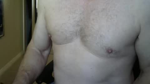 Snapshot of i_was_a_shy_dad chatting on December 2025 11:09:01 PM i_was_a_shy_dad online show from December 2025 11:09:01 PM