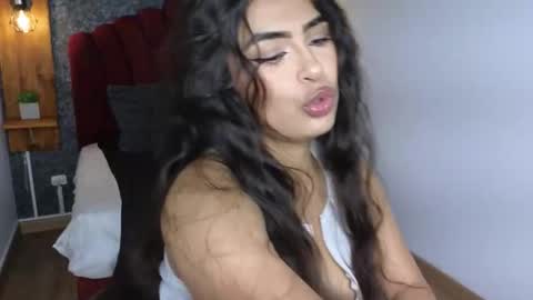 Megan online show from October 2025 01:59:02 PM