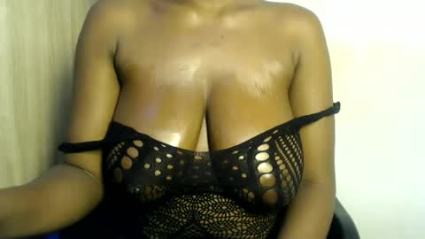 Snapshot of iam_mellissa chatting on June 2026 05:23:02 AM mellissa online show from June 2026 05:23:02 AM