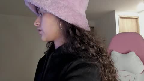 On instagram Imm  NikkiHelp me reach 100 likes online show from March 2025 12:37:01 AM