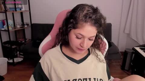 On instagram Imm  NikkiHelp me reach 100 likes online show from December 2025 12:20:02 AM