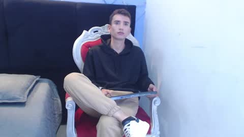 Snapshot of iam_smith_ chatting on January 2026 12:09:02 PM Iam Smith online show from January 2026 12:09:02 PM