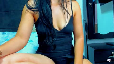 Snapshot of iam_your_fantasy chatting on November 2025 09:03:02 PM iam_your_fantasy online show from November 2025 09:03:02 PM