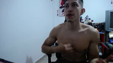 iam_yourbabyprincess_xd online show from February 2026 07:27:01 AM