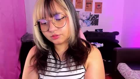 Zoe 3 online show from March 2026 09:43:01 AM