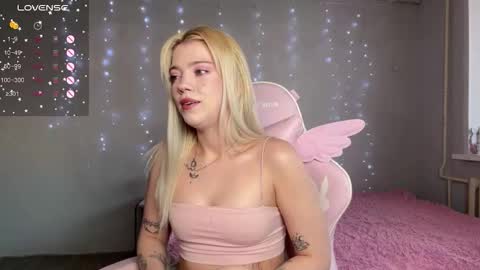 Cassie  STREAMS HERE EVERYDAY online show from February 2026 01:44:01 PM