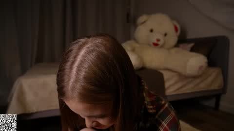 Snapshot of iamclaire_ chatting on November 2025 08:24:02 PM Claire online show from November 2025 08:24:02 PM