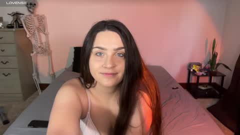 Crystal online show from January 2025 06:03:02 PM